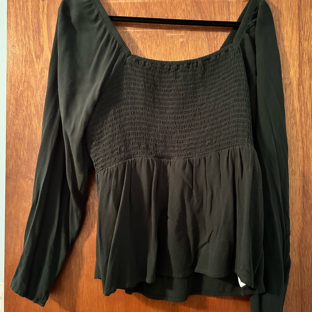Elegant Green Women's Top
